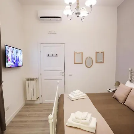 ベッド・アンド・ブレックファスト Chiaia Bridge ナポリ